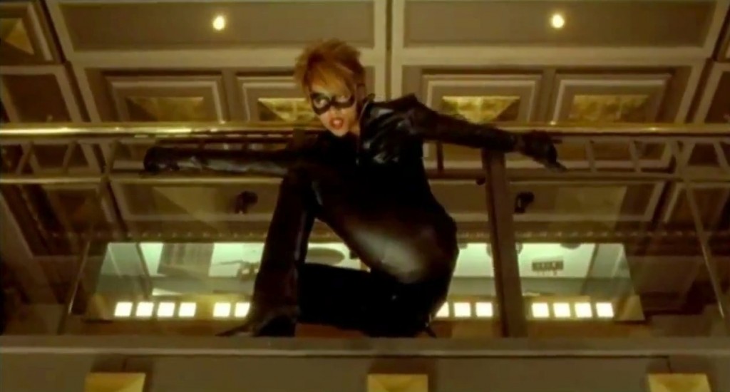 Catwoman (2004) Review Mana Pop