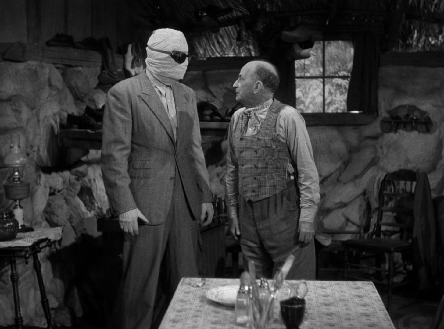 Mike's Movie Cave: The Invisible Man’s Revenge (1944) – Review